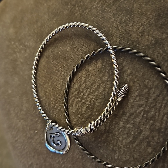 Vintage COOKIE LEE Initial C Twisted Metal Bangle Bypass Bracelet - Picture 4 of 6